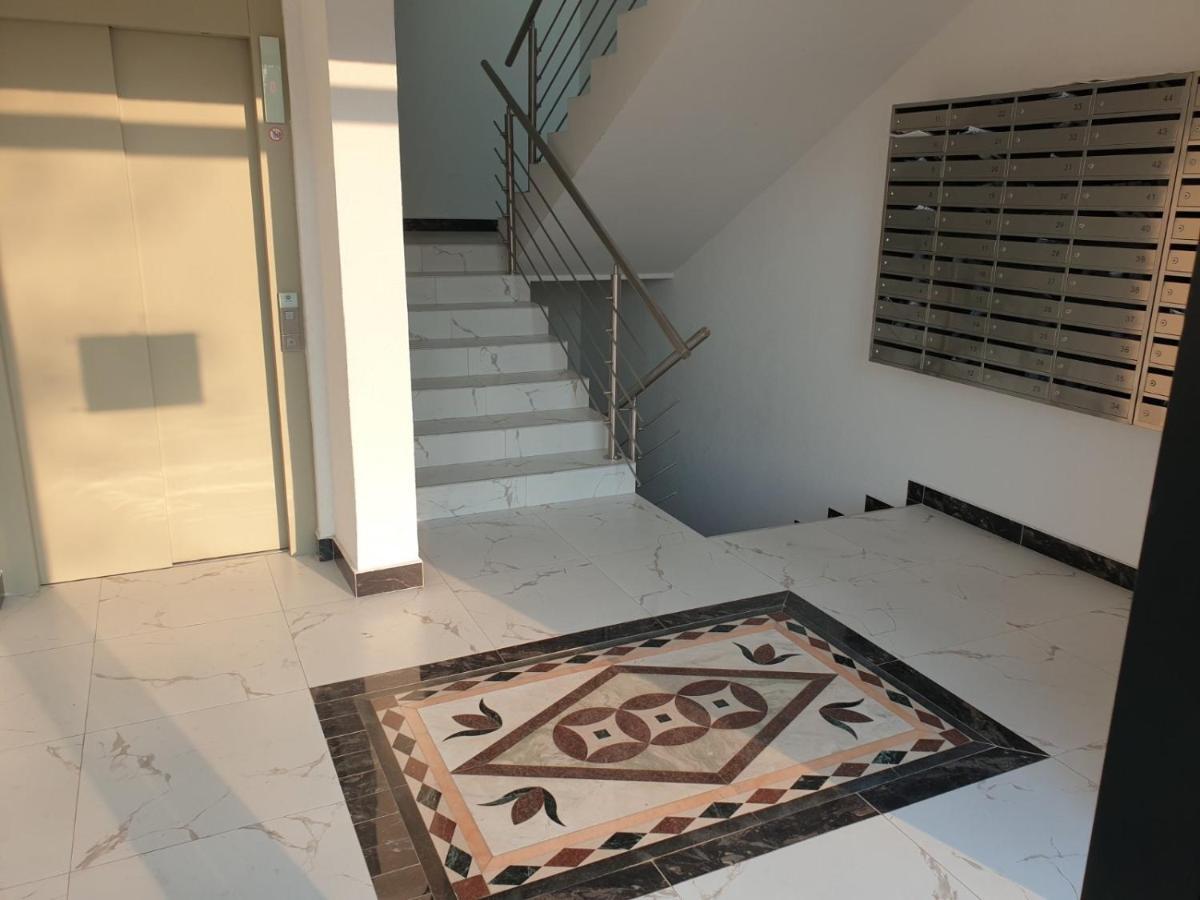 Apartment 45M2 Podgorica Bagian luar foto
