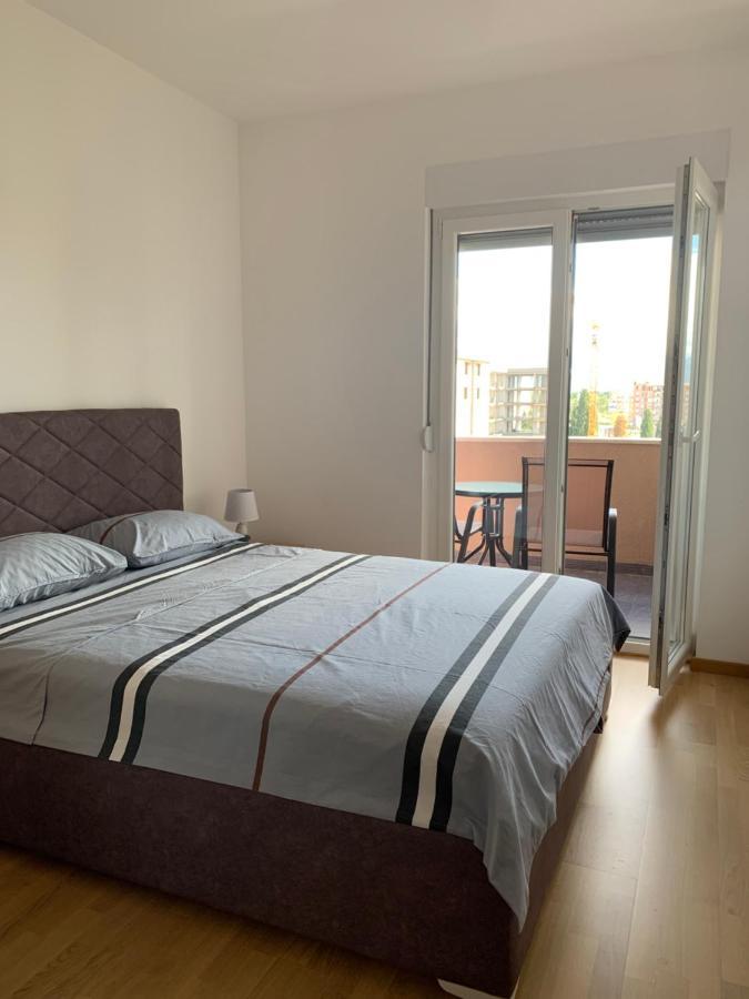 Apartment 45M2 Podgorica Bagian luar foto
